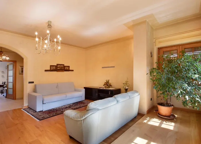 Il Giardino Di אאוסטה